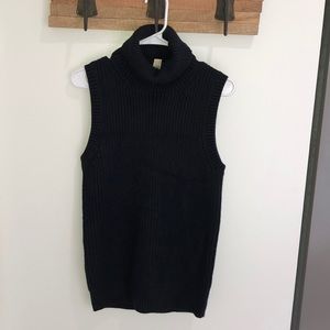 SOLD MichaelKors NWT sleeveless turtleneck sweater